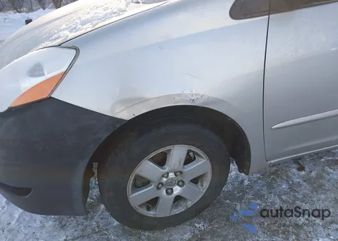 2010 Toyota Sienna Le from USA, damaged, VIN 5TDKK4CC3AS292337